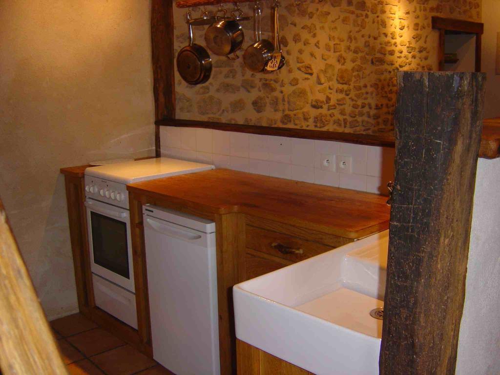Villa Chez Tartaud Lathus St Remy Esterno foto
